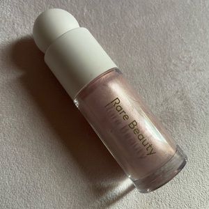 Rare Beauty Enchant Luminizer Highlighter
